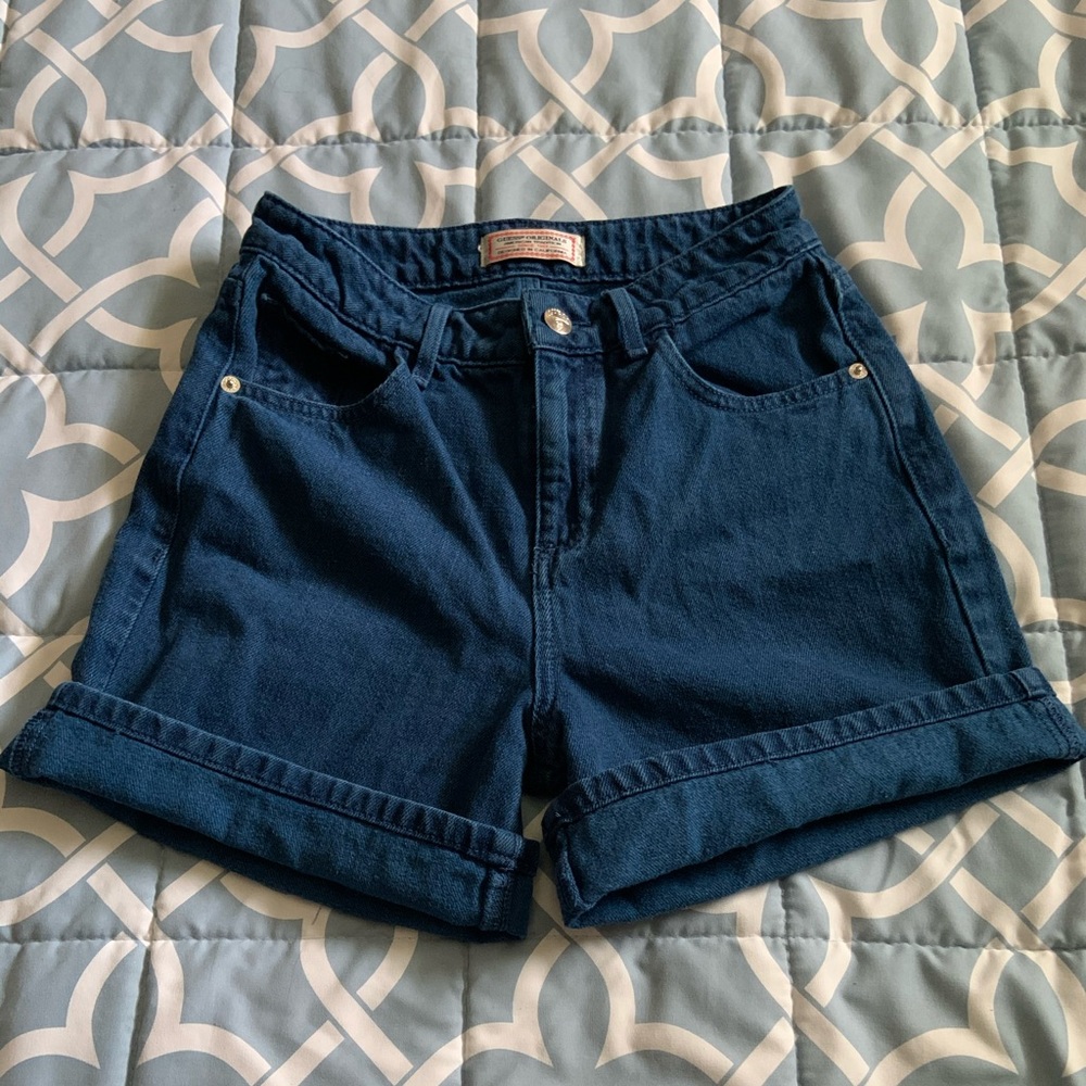 GUESS JEAN SHORTS